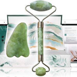 BRAND NEW jade roller & gua sha